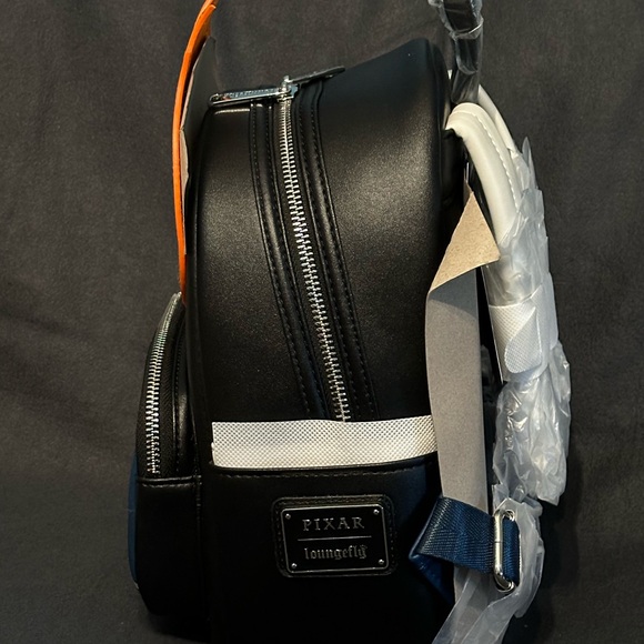 BUY ONE GET ONE 50% OFF 

Disney Pixar The Incredibles Villains Scene Syndrome - Picture 2 of 4